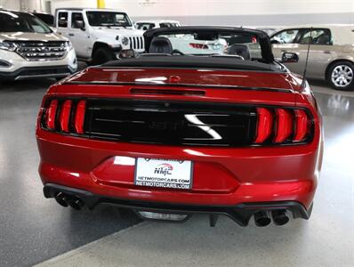 2022 Ford Mustang GT Premium Convertible - Photo 11 - Addison, IL 60101