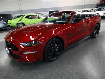 2022 Ford Mustang GT Premium Convertible - Photo 4 - Addison, IL 60101