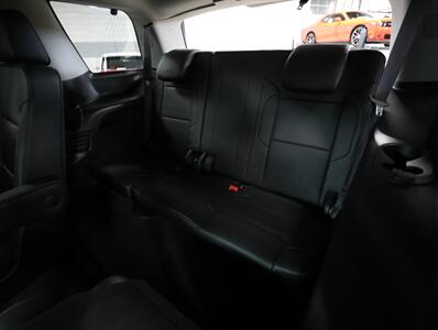 2017 Chevrolet Tahoe LT 4WD - Photo 26 - Addison, IL 60101