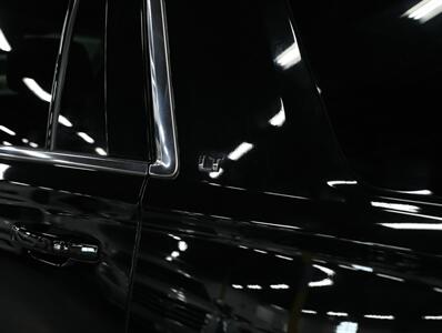 2017 Chevrolet Tahoe LT 4WD - Photo 12 - Addison, IL 60101