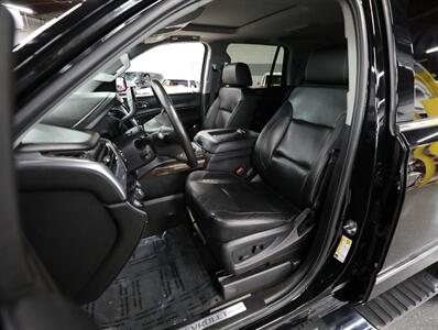 2017 Chevrolet Tahoe LT 4WD - Photo 34 - Addison, IL 60101