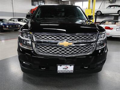 2017 Chevrolet Tahoe LT 4WD - Photo 5 - Addison, IL 60101