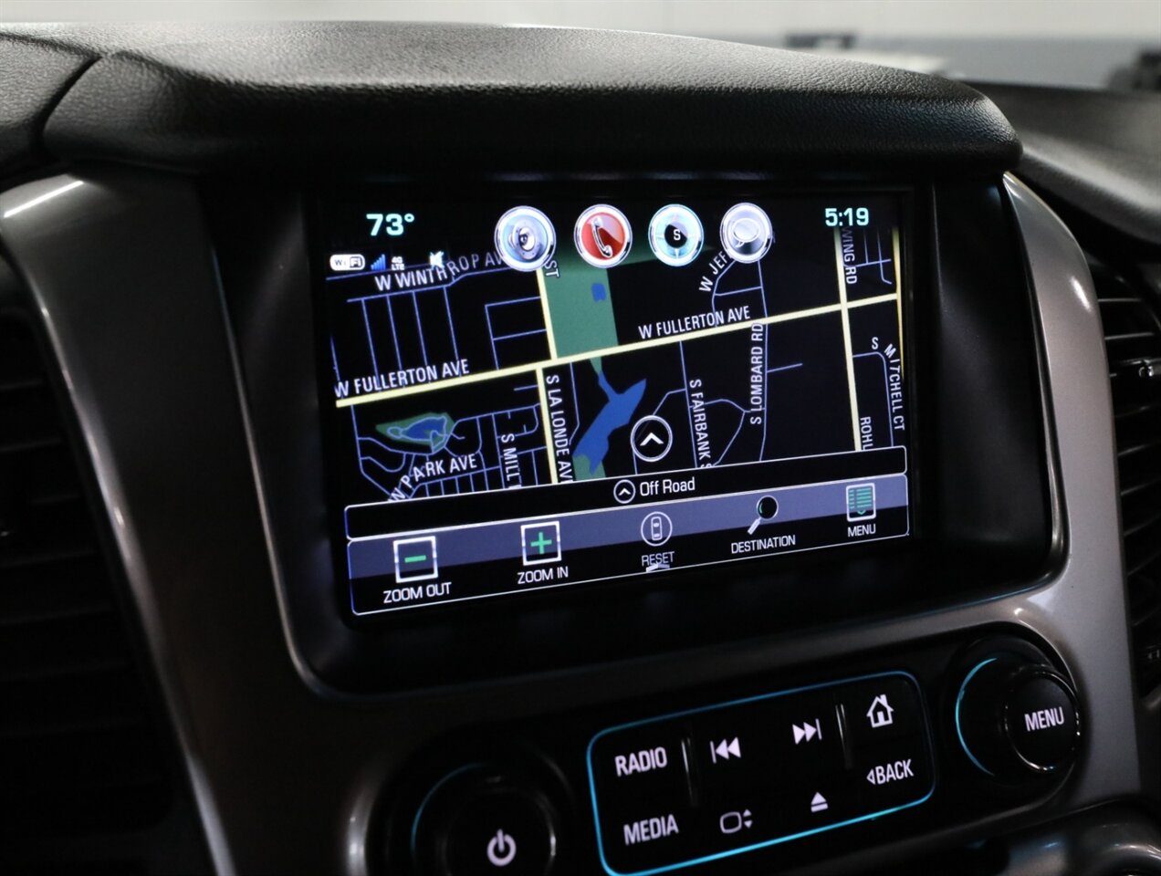 2017 Chevrolet Tahoe LT 4WD - Photo 41 - Addison, IL 60101