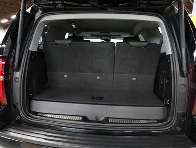 2017 Chevrolet Tahoe LT 4WD - Photo 22 - Addison, IL 60101