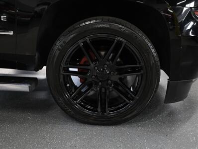 2017 Chevrolet Tahoe LT 4WD - Photo 50 - Addison, IL 60101