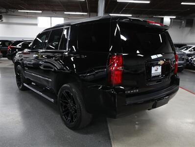 2017 Chevrolet Tahoe LT 4WD - Photo 10 - Addison, IL 60101
