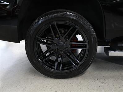 2017 Chevrolet Tahoe LT 4WD - Photo 51 - Addison, IL 60101