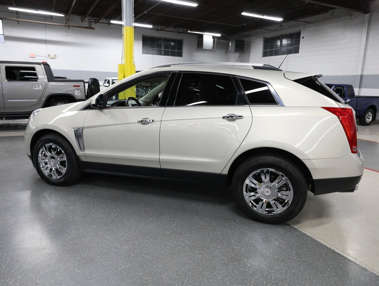 2016 Cadillac SRX Luxury Collection AWD - Photo 15 - Addison, IL 60101