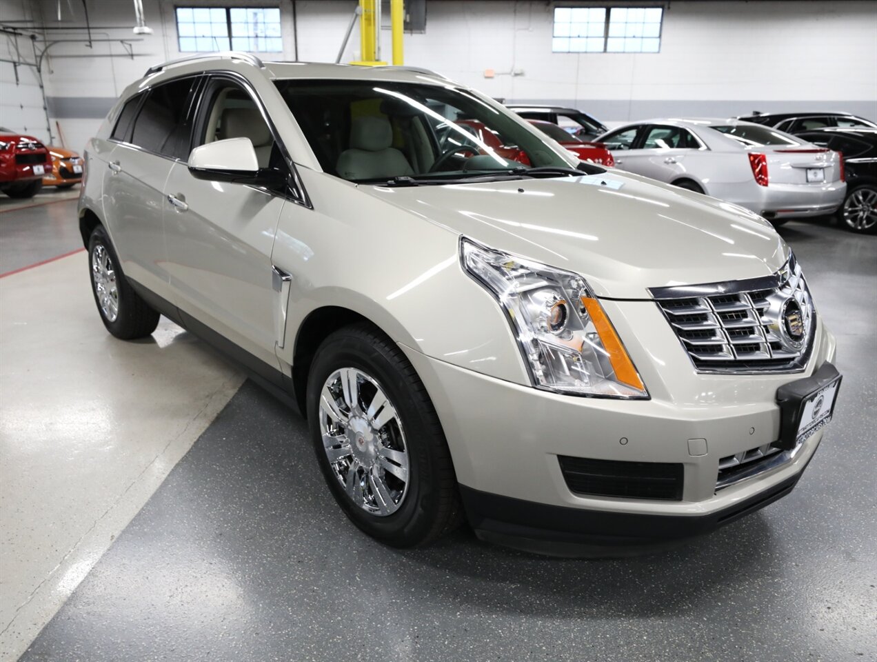 2016 Cadillac SRX Luxury Collection AWD - Photo 7 - Addison, IL 60101