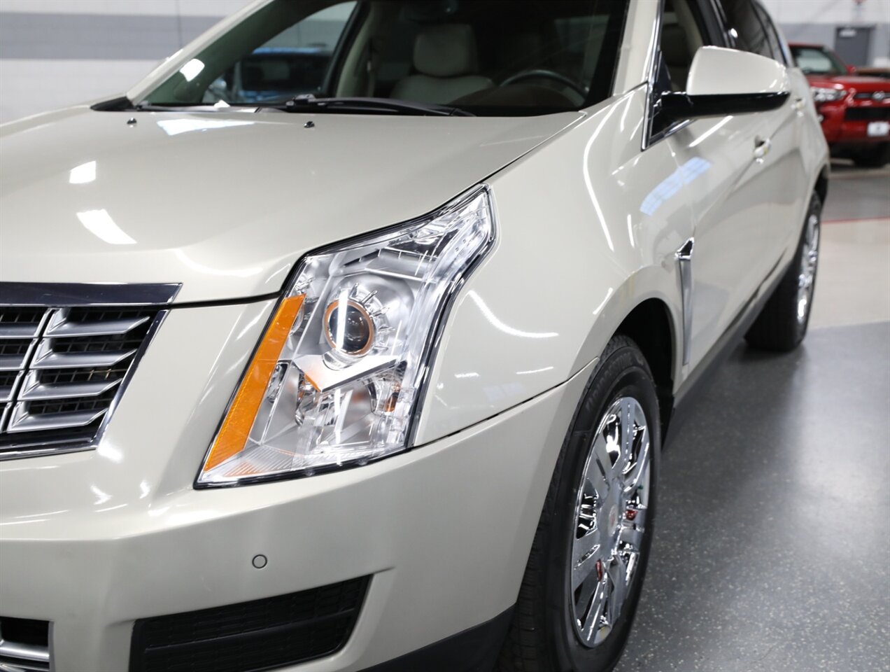 2016 Cadillac SRX Luxury Collection AWD - Photo 5 - Addison, IL 60101