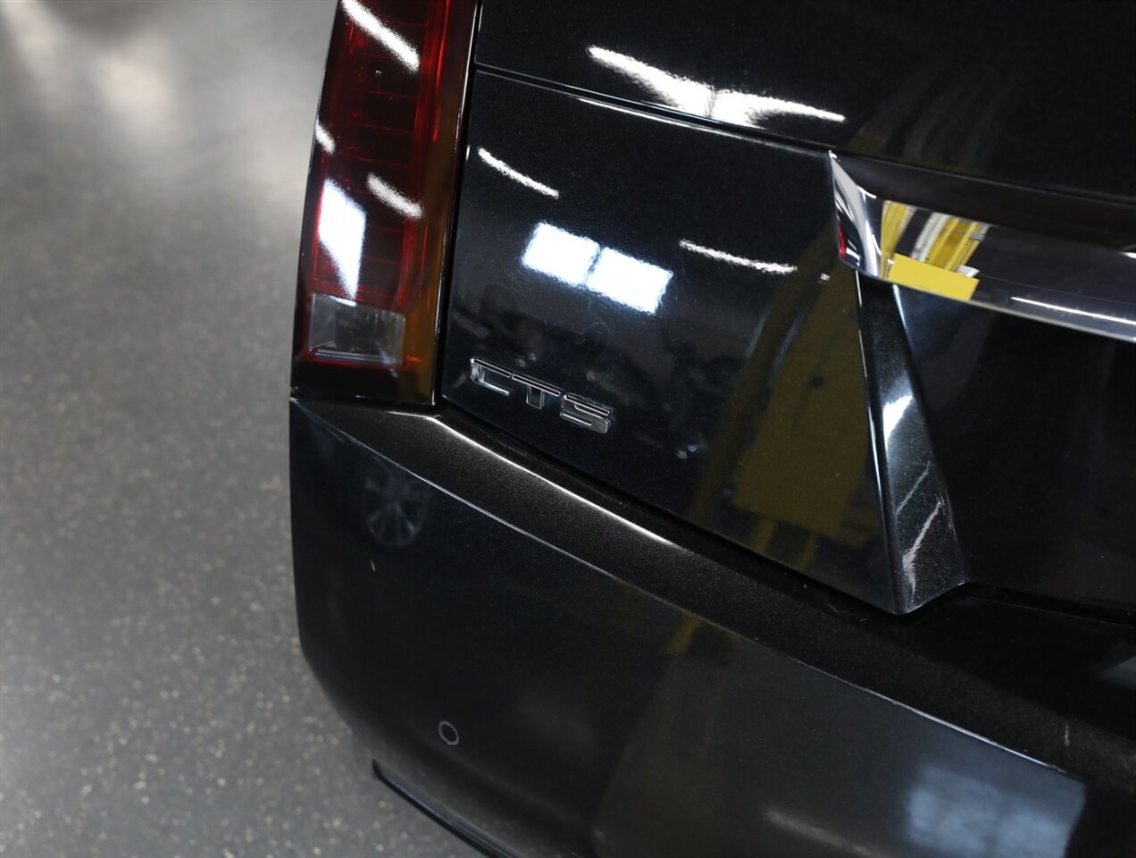 2012 Cadillac CTS 3.6L Premium - Photo 11 - Addison, IL 60101