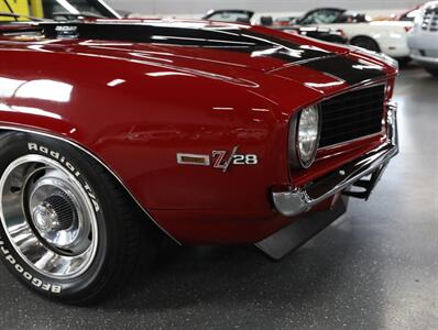 1969 Chevrolet Camaro Z28 - Photo 11 - Addison, IL 60101