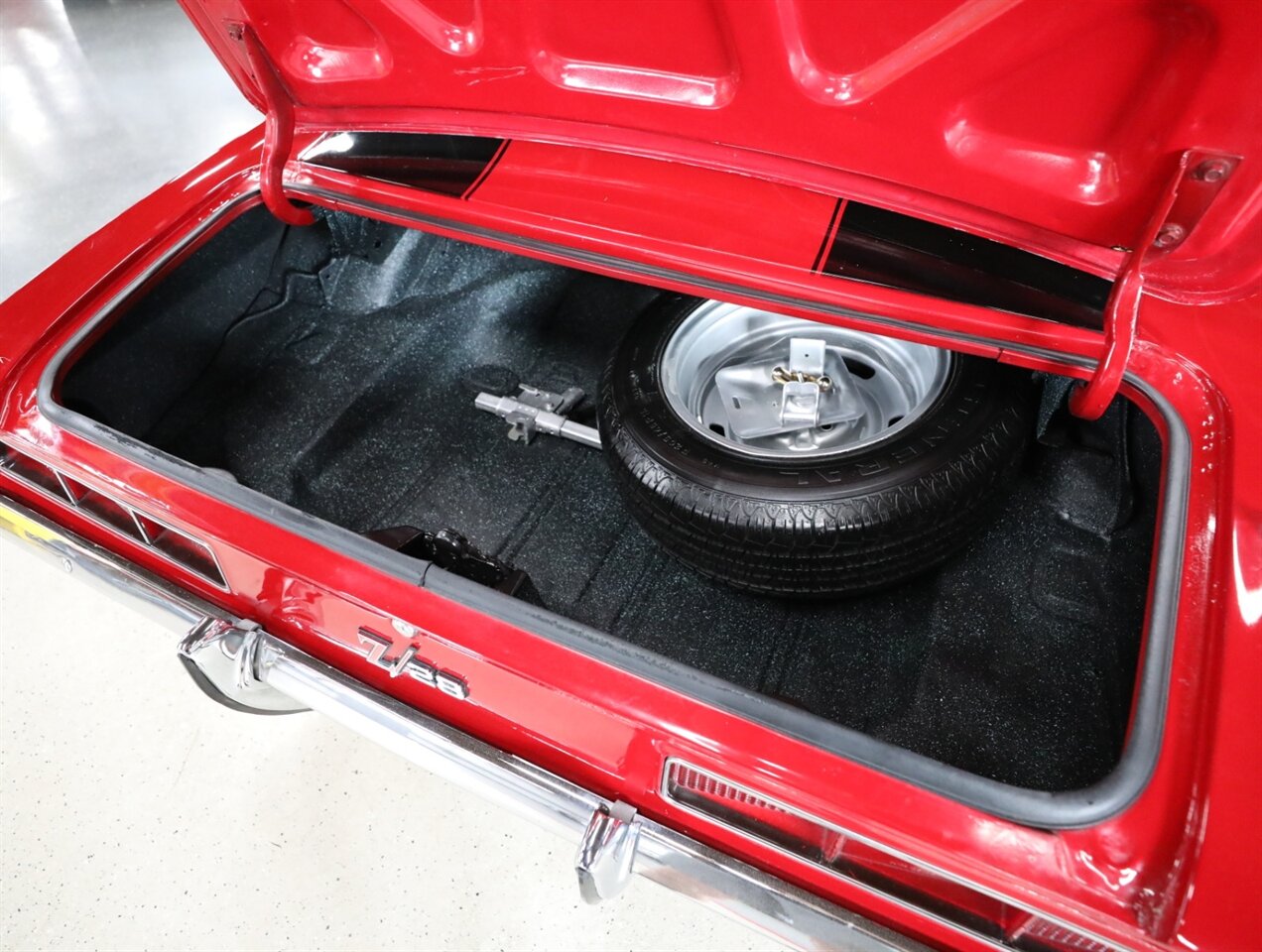 1969 Chevrolet Camaro Z28 - Photo 39 - Addison, IL 60101