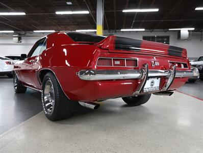 1969 Chevrolet Camaro Z28 - Photo 24 - Addison, IL 60101