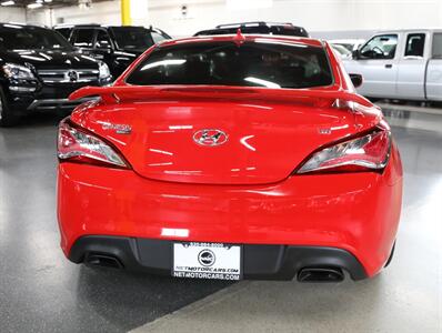 2015 Hyundai Genesis 3.8   - Photo 10 - Addison, IL 60101