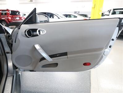 2005 Nissan 350Z Touring Convertible   - Photo 19 - Addison, IL 60101