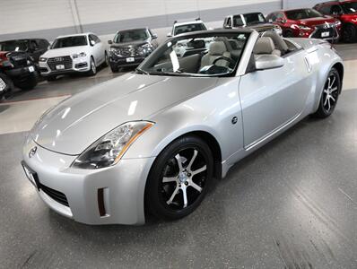 2005 Nissan 350Z Touring Convertible   - Photo 4 - Addison, IL 60101