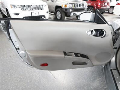 2005 Nissan 350Z Touring Convertible   - Photo 23 - Addison, IL 60101