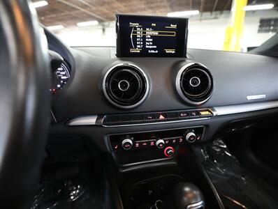 2016 Audi A3 2.0T quattro Premium - Photo 30 - Addison, IL 60101