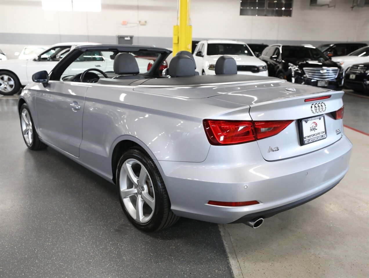 2016 Audi A3 2.0T quattro Premium - Photo 14 - Addison, IL 60101