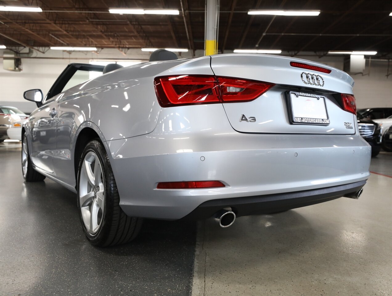 2016 Audi A3 2.0T quattro Premium - Photo 13 - Addison, IL 60101