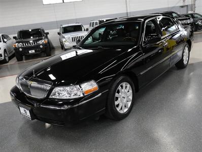 2008 Lincoln Town Car Signature Limited   - Photo 4 - Addison, IL 60101