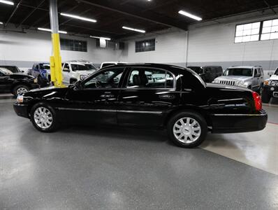 2008 Lincoln Town Car Signature Limited   - Photo 15 - Addison, IL 60101