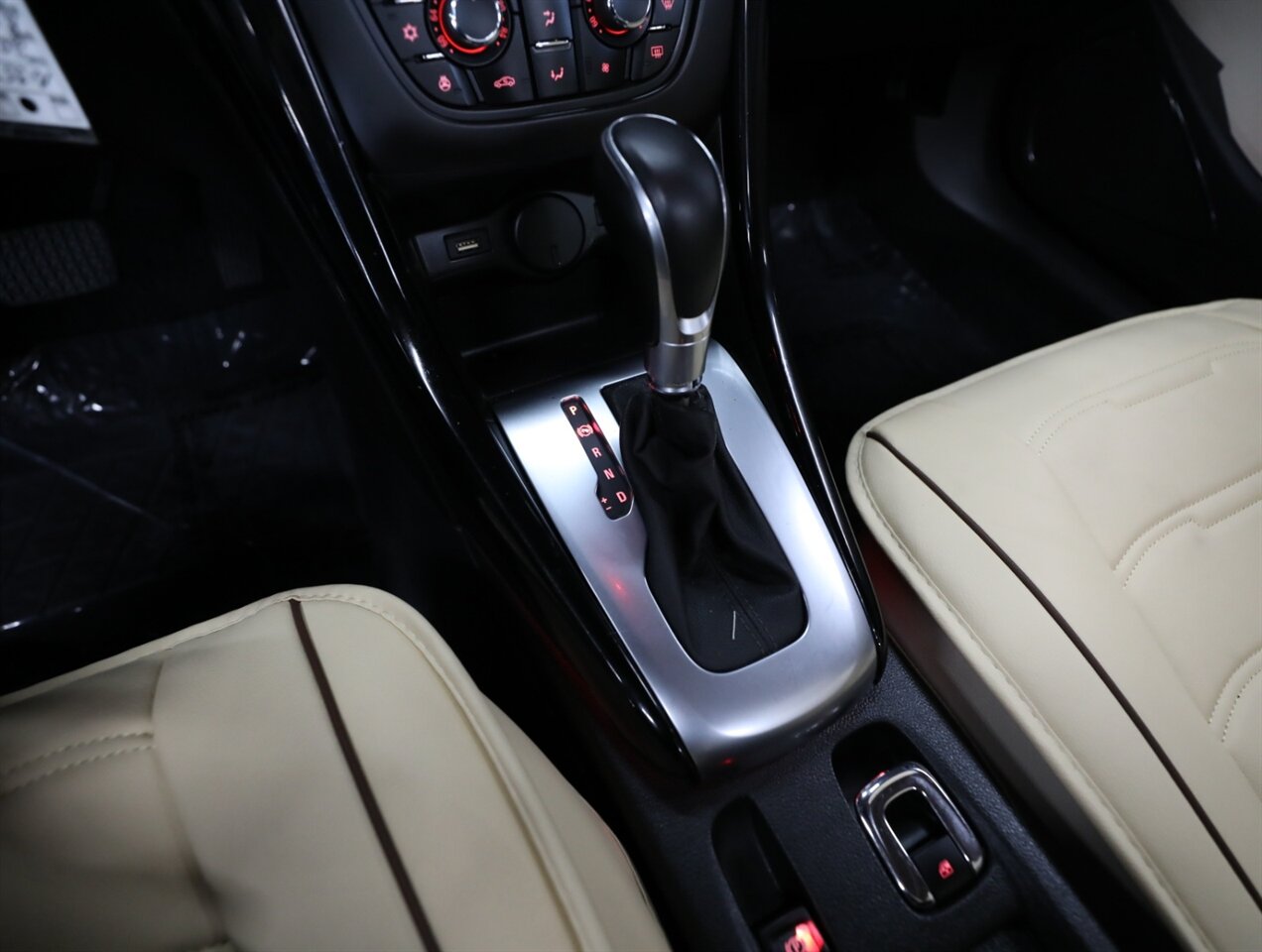2019 Buick Cascada Premium - Photo 24 - Addison, IL 60101