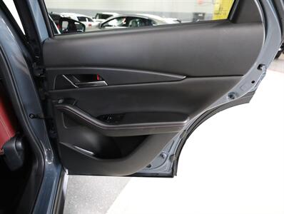 2023 Mazda CX-30 2.5 S Carbon Edition   - Photo 20 - Addison, IL 60101