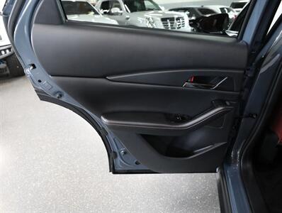 2023 Mazda CX-30 2.5 S Carbon Edition   - Photo 24 - Addison, IL 60101