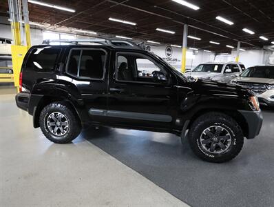 2015 Nissan Xterra PRO-4X 4x4   - Photo 9 - Addison, IL 60101