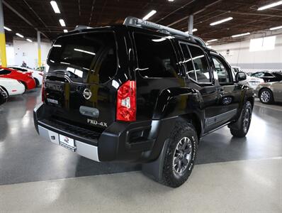 2015 Nissan Xterra PRO-4X 4x4   - Photo 10 - Addison, IL 60101