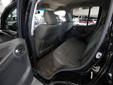 2015 Nissan Xterra PRO-4X 4x4   - Photo 26 - Addison, IL 60101