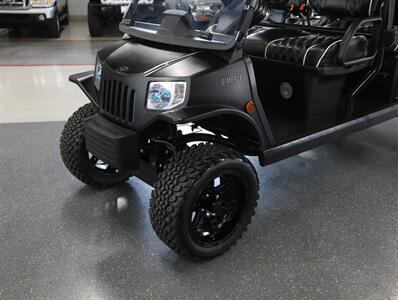 2022 TOMBERLIN E-MERGE GHOSTHAWK W/REAR FACING SEAT   - Photo 3 - Addison, IL 60101