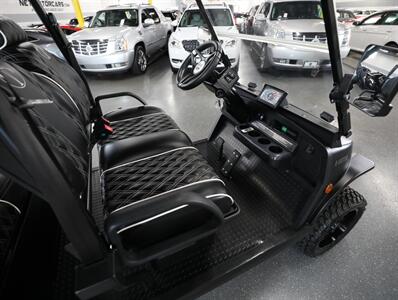 2022 TOMBERLIN E-MERGE GHOSTHAWK W/REAR FACING SEAT   - Photo 17 - Addison, IL 60101