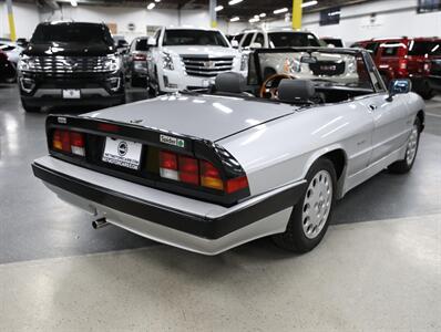 1986 Alfa Romeo Spider Veloce Graduate   - Photo 12 - Addison, IL 60101