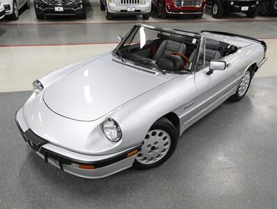 1986 Alfa Romeo Spider Veloce Graduate   - Photo 2 - Addison, IL 60101