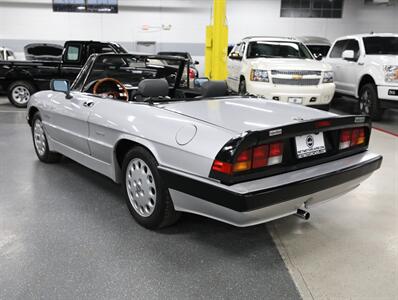 1986 Alfa Romeo Spider Veloce Graduate   - Photo 17 - Addison, IL 60101