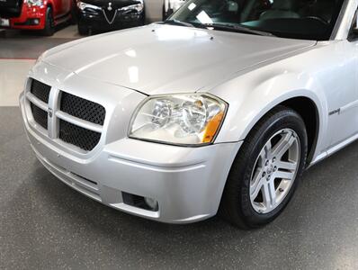 2007 Dodge Magnum RT Wagon   - Photo 3 - Addison, IL 60101