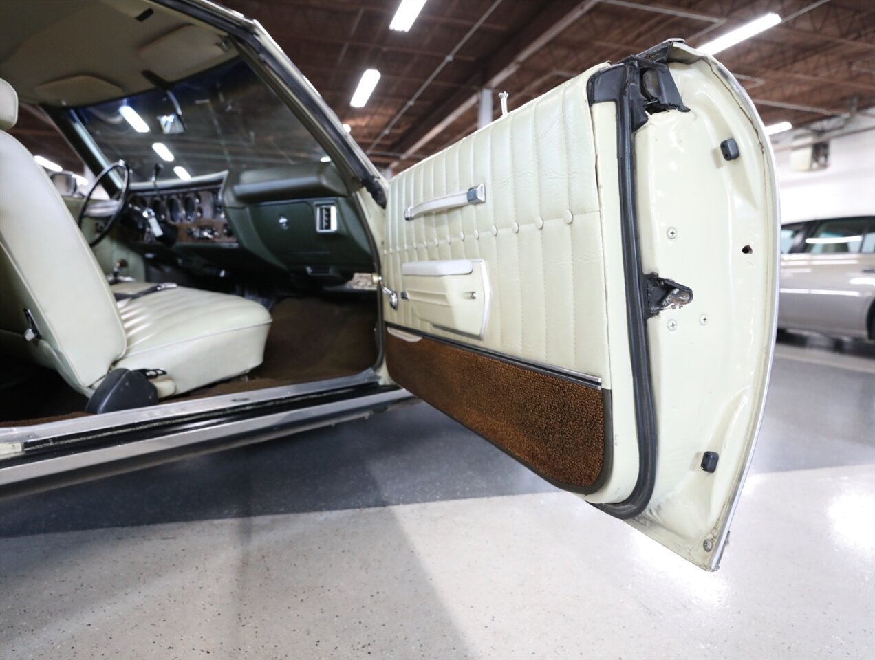 1972 Chevrolet Monte Carlo - Photo 29 - Addison, IL 60101