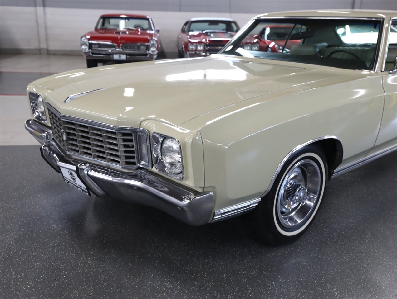 1972 Chevrolet Monte Carlo - Photo 3 - Addison, IL 60101
