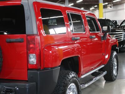 2009 Hummer H3 Luxury   - Photo 12 - Addison, IL 60101