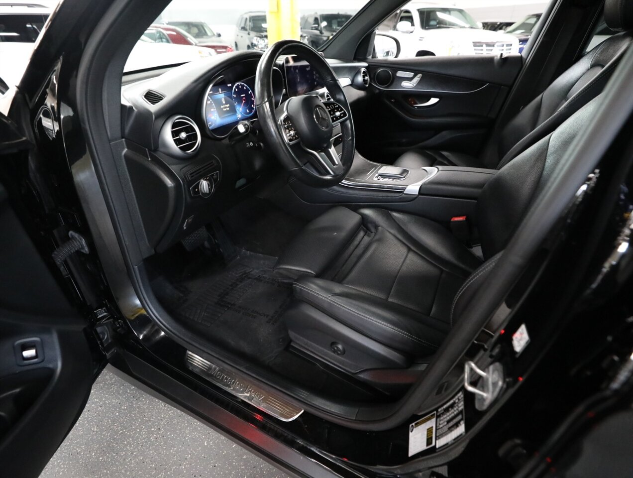 2021 Mercedes-Benz GLC GLC 300 4MATIC - Photo 30 - Addison, IL 60101