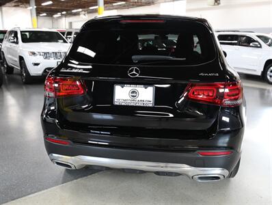 2021 Mercedes-Benz GLC 300 4MATIC   - Photo 10 - Addison, IL 60101