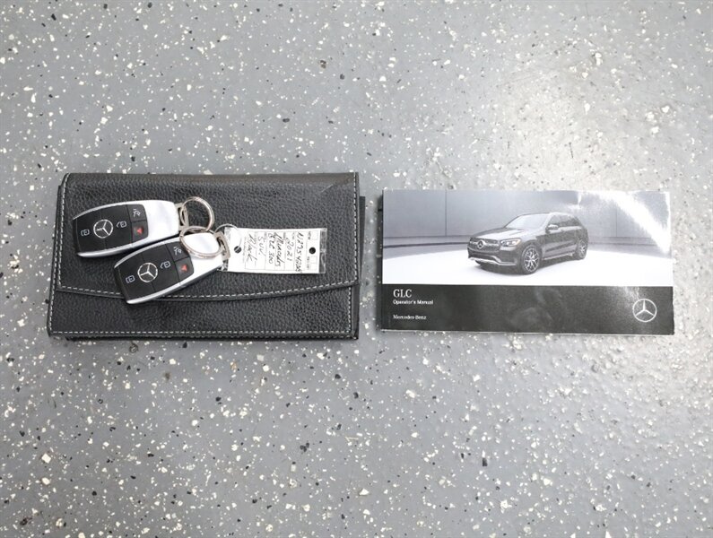 2021 Mercedes-Benz GLC GLC 300 4MATIC - Photo 51 - Addison, IL 60101