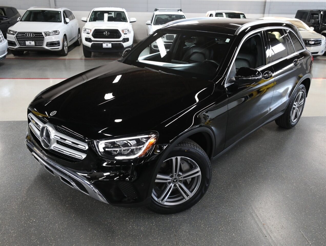 2021 Mercedes-Benz GLC GLC 300 4MATIC - Photo 2 - Addison, IL 60101