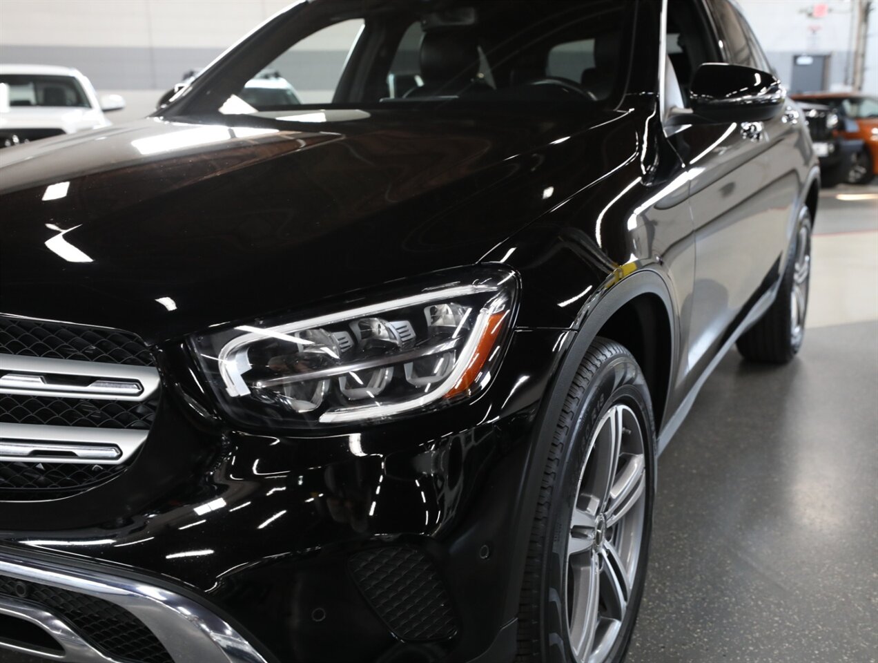 2021 Mercedes-Benz GLC GLC 300 4MATIC - Photo 5 - Addison, IL 60101