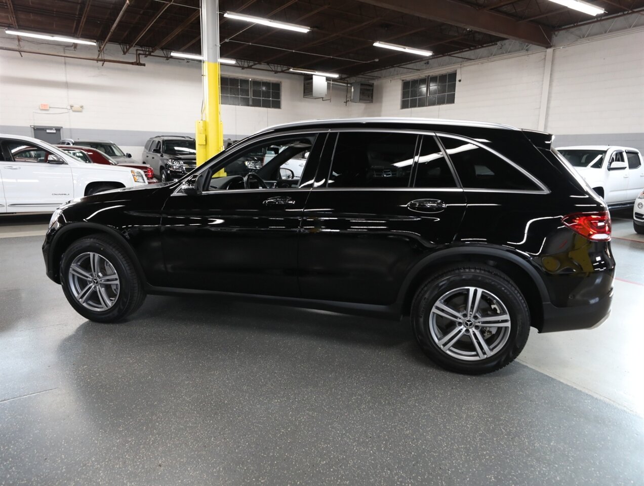 2021 Mercedes-Benz GLC GLC 300 4MATIC - Photo 15 - Addison, IL 60101