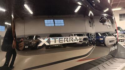 2014 Nissan Xterra PRO-4X 4x4   - Photo 12 - Addison, IL 60101