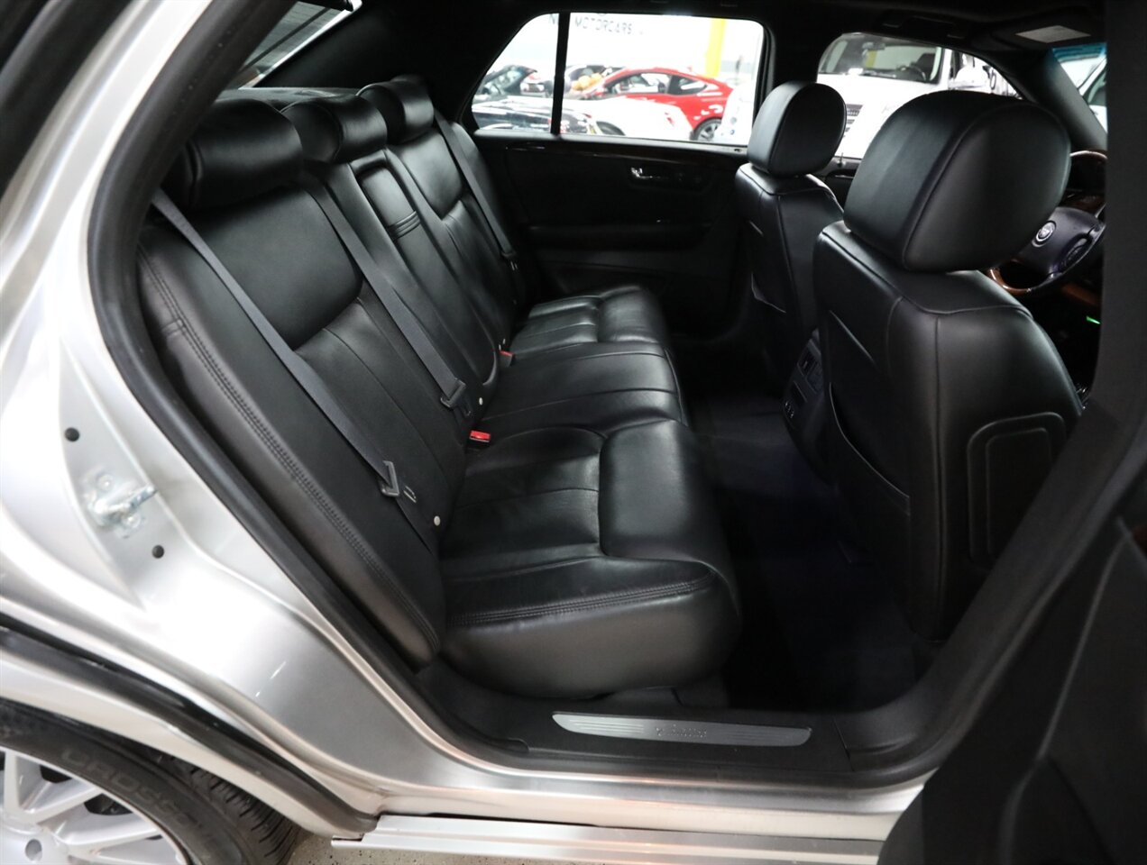 2007 Cadillac DTS Performance - Photo 23 - Addison, IL 60101